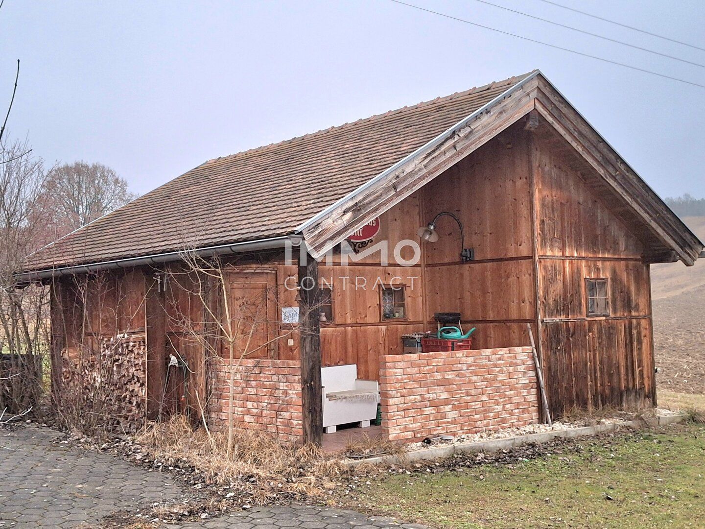 Gast- und Wohnhaus inkl. 4 Ferienwohnungen, 7 Garagenplätze und Parkplätze ca 3.500 m² Grundfläche - Mehr