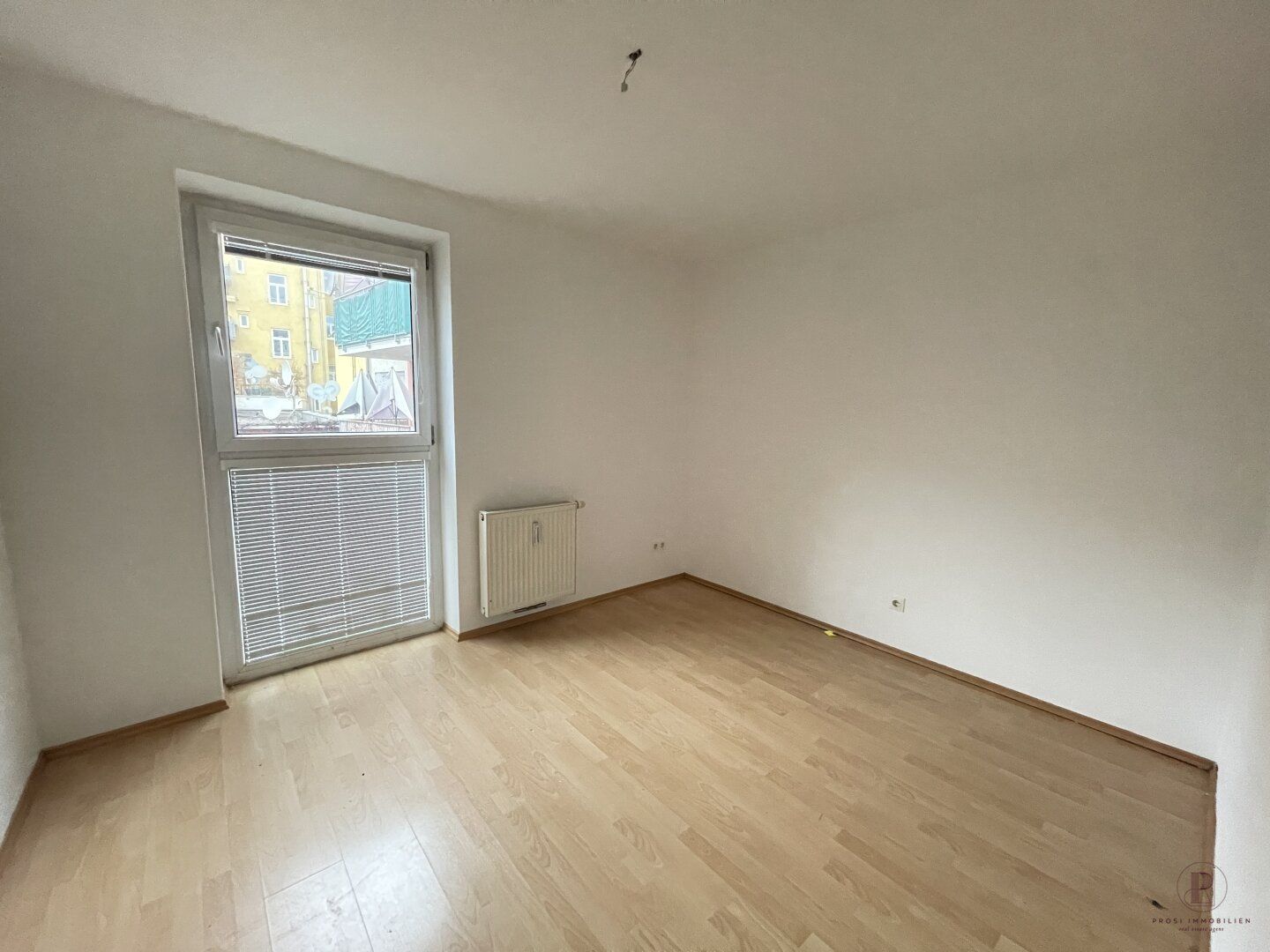 * 3 Zimmerwohnung Nähe Citypark mit Innenhofbalkon *