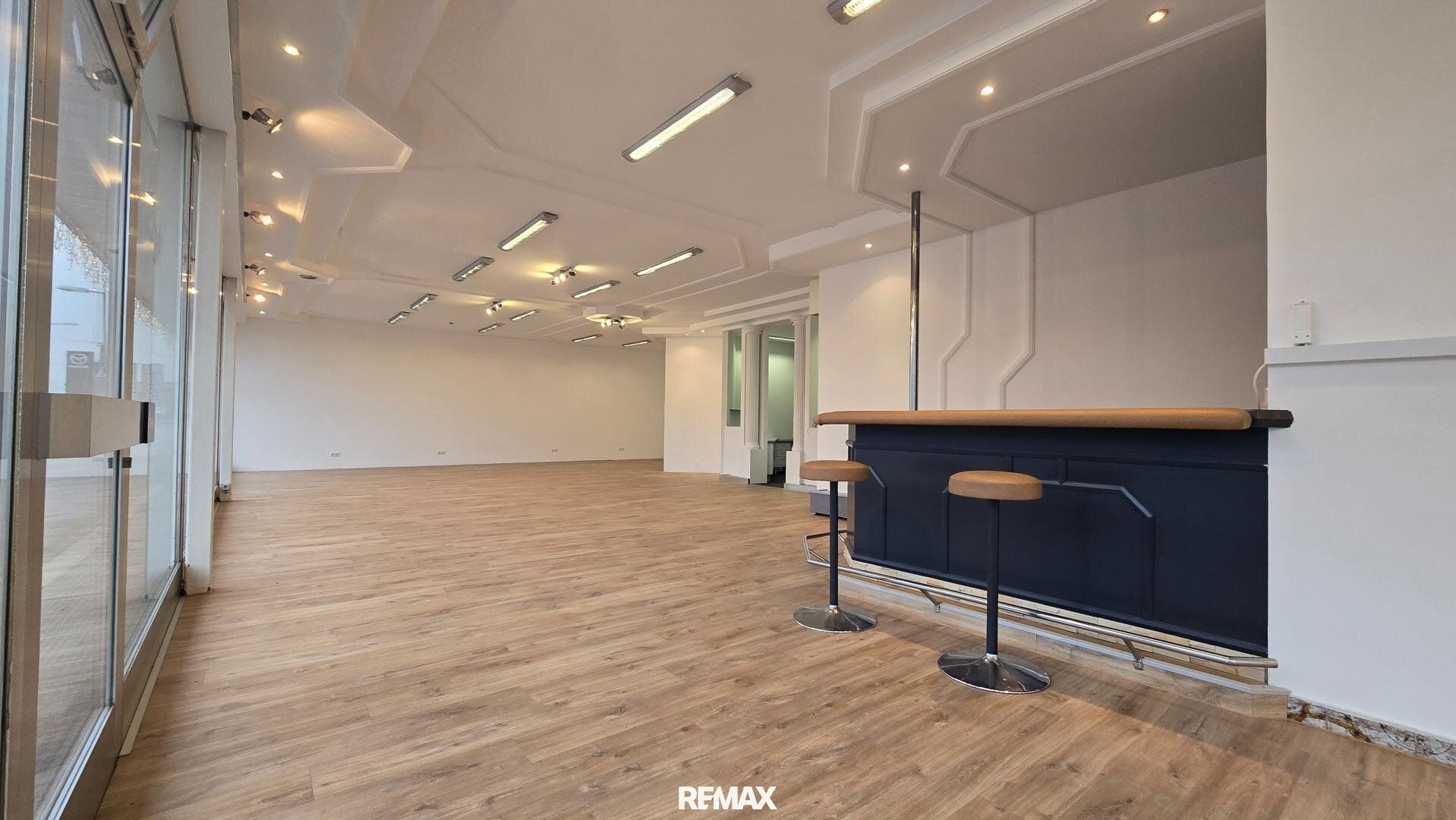 Attraktives Geschäftslokal in bester Auto-Frequenzlage von Leibnitz - 132 m² mit großer Glasfront Top 4 - Ansicht 3