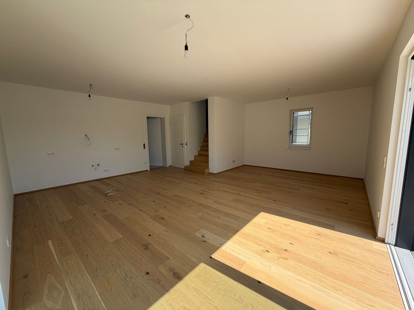 PROVISIONSFREI: Exklusive 5-Zi-Neubau-Doppelhaushälfte in Linz – pohled 6
