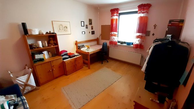 EG 1. Zimmer I