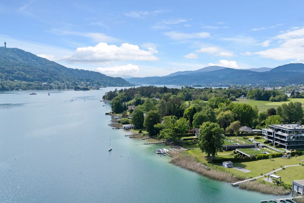Seewohnung in erstklassiger Lage mit Outdoor-Pool