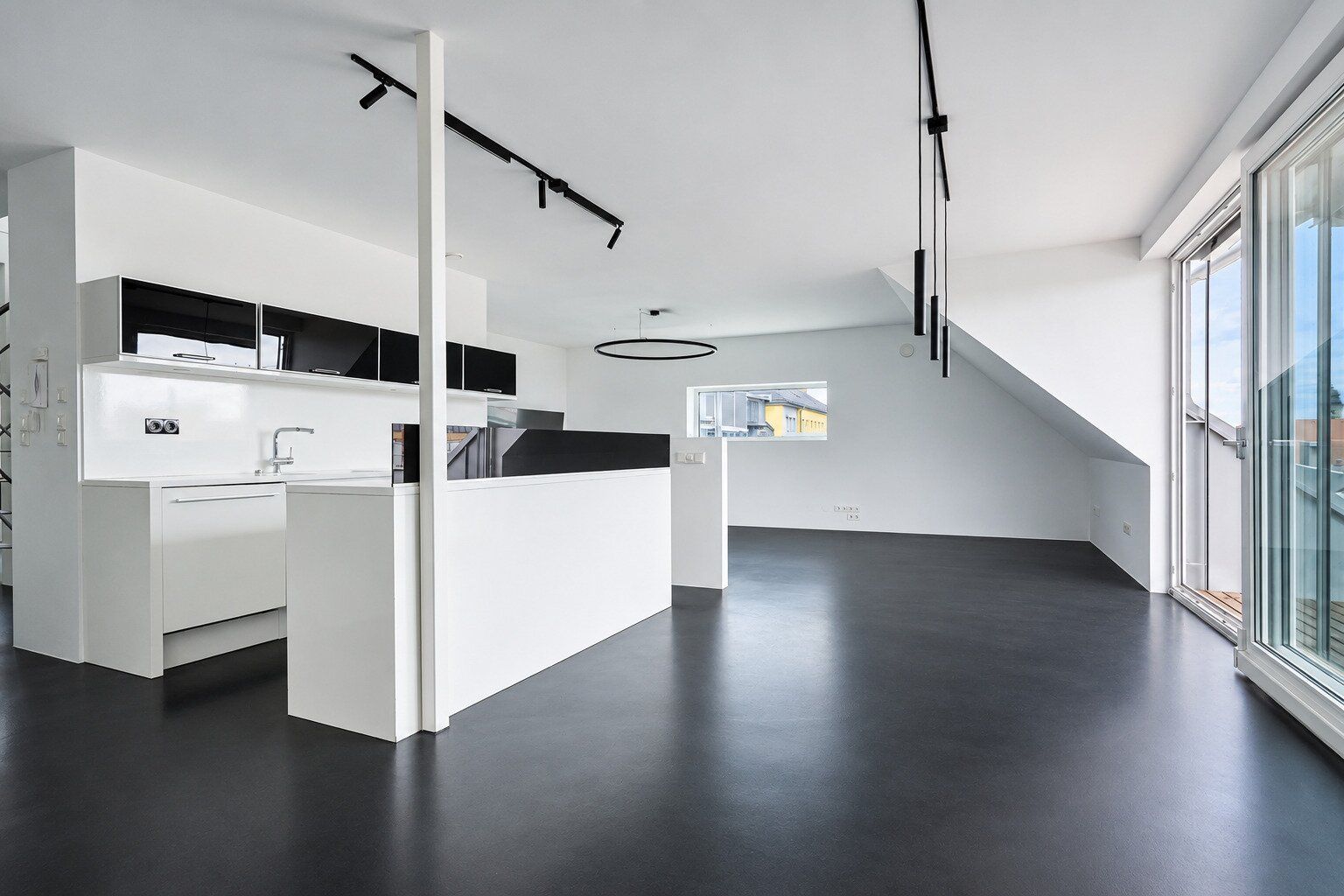 Wohnung – Linz, Altstadtviertel, Innere Stadt - Mehr
