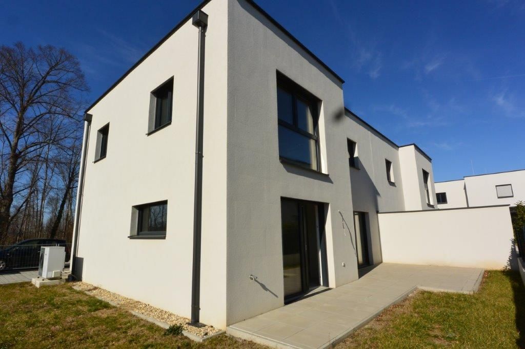 Neubauprojekt! Doppelhaushälfte - 4 Zimmer, Keller Garten, 2-KFZ-Abstellplätze in Himberg!