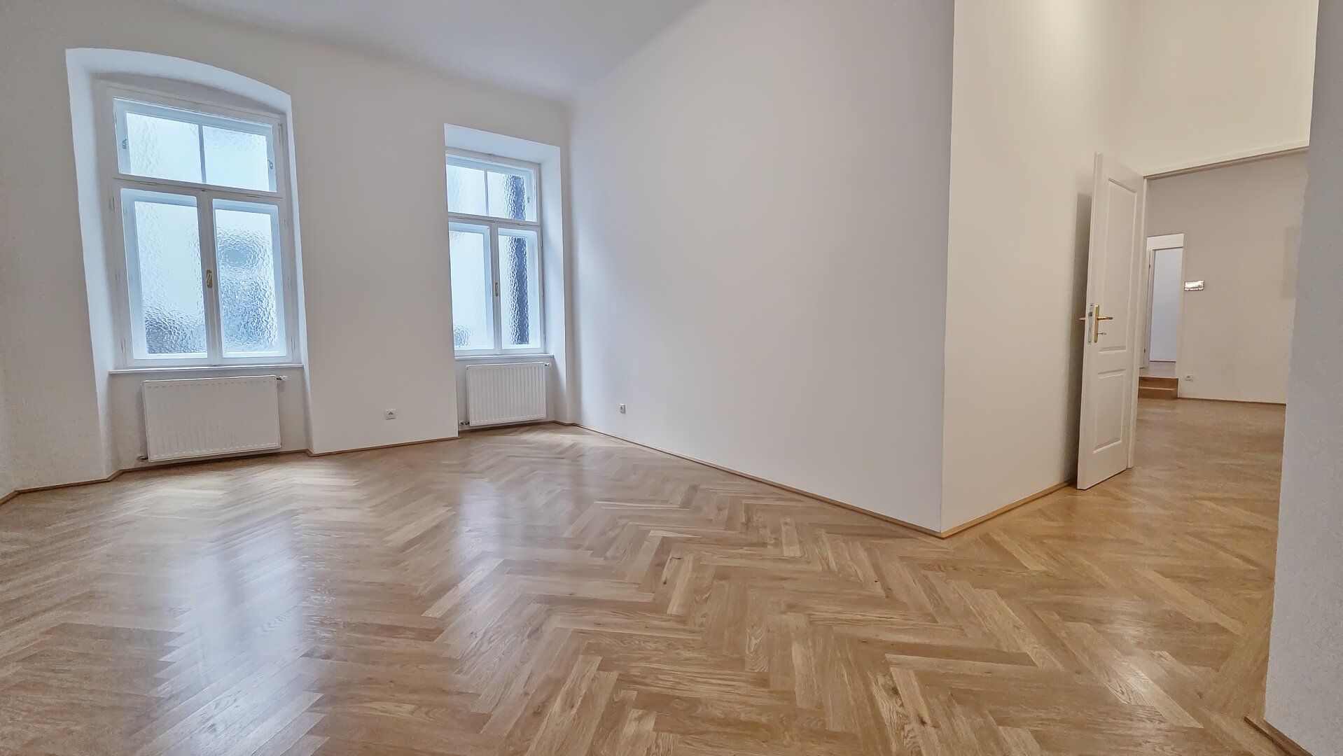 Generalsaniertes Altbaubüro auf 3 Etagen in 1070 Wien mit Terrassenfläche - Ansicht 3