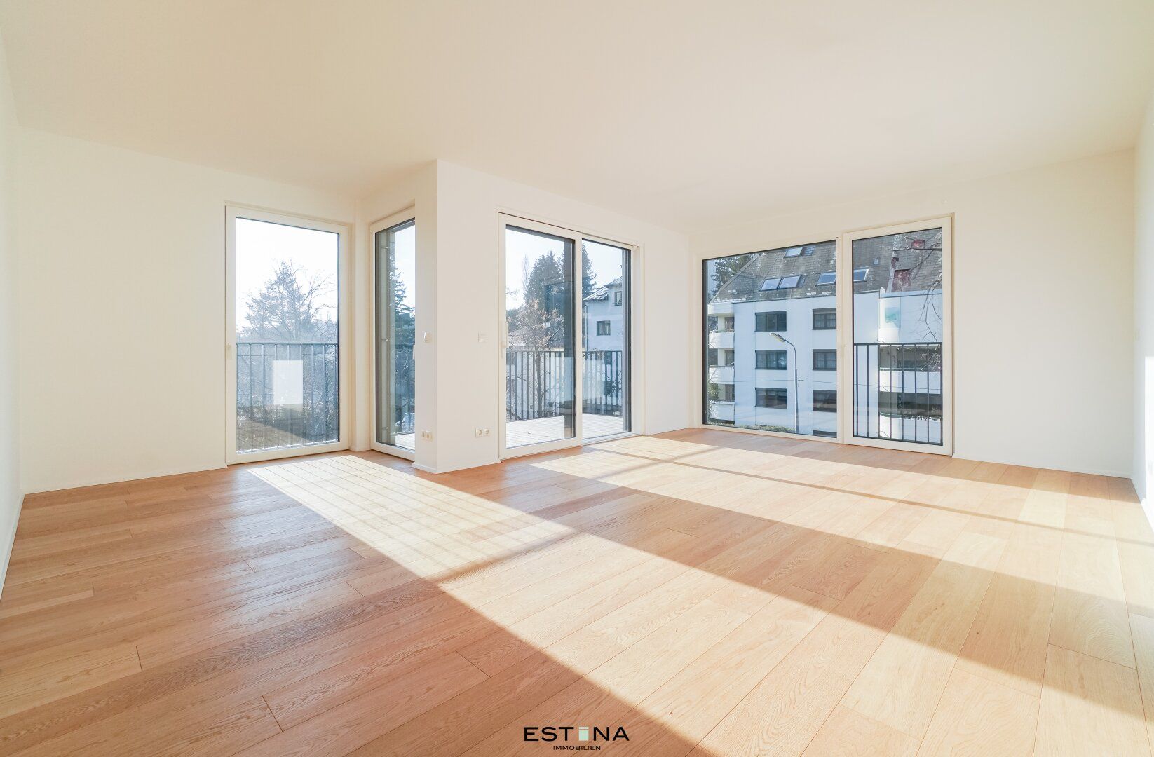 Hackenberg - atemberaubende Pärchenwohnung mit Balkon - Neubau