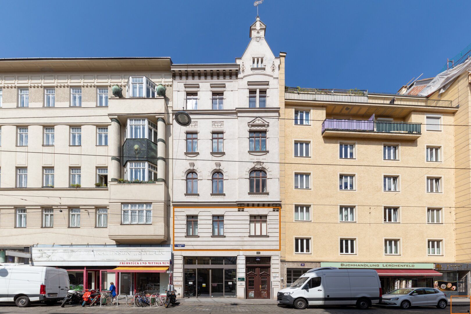 Josefstadt: Sonnige und sehr gemütliche 3,5 Zimmer Altbauwohnung in zentraler Lage