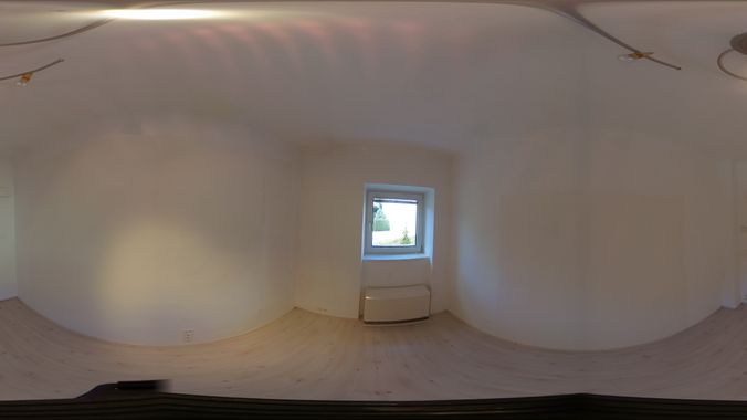 4 Kleines Zimmer
