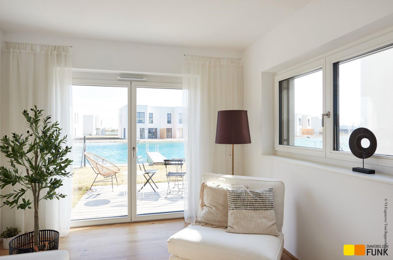 Mein Haus am See. Sonnenweiher Grafenwörth. Open House am Fr.,4.7., 14 bis 17 Uhr. Am Werd 33.
