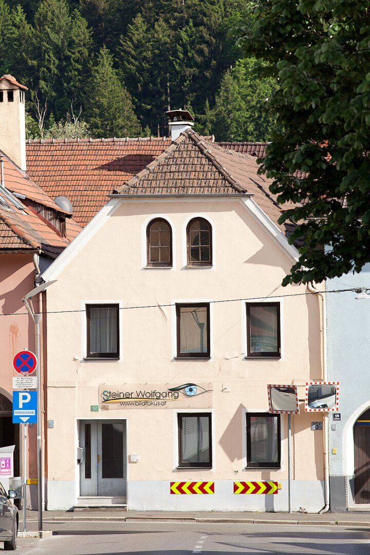 ** PREISSENKUNG ** Provisionsfreies Stadthaus in Bruck an der Mur - Historischer Charme trifft auf modernes Wohnen