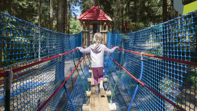 Kinderklettergarten ca. 2,2 km entfernt