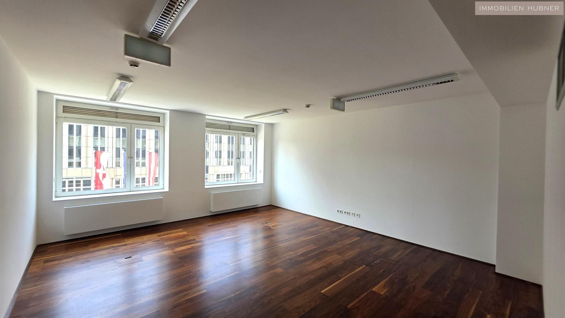 PROVISIONSFREI: Attraktives Büro im Parkringtower mit Concierge Service (Nettomiete, exkl. USt) - Ansicht 3