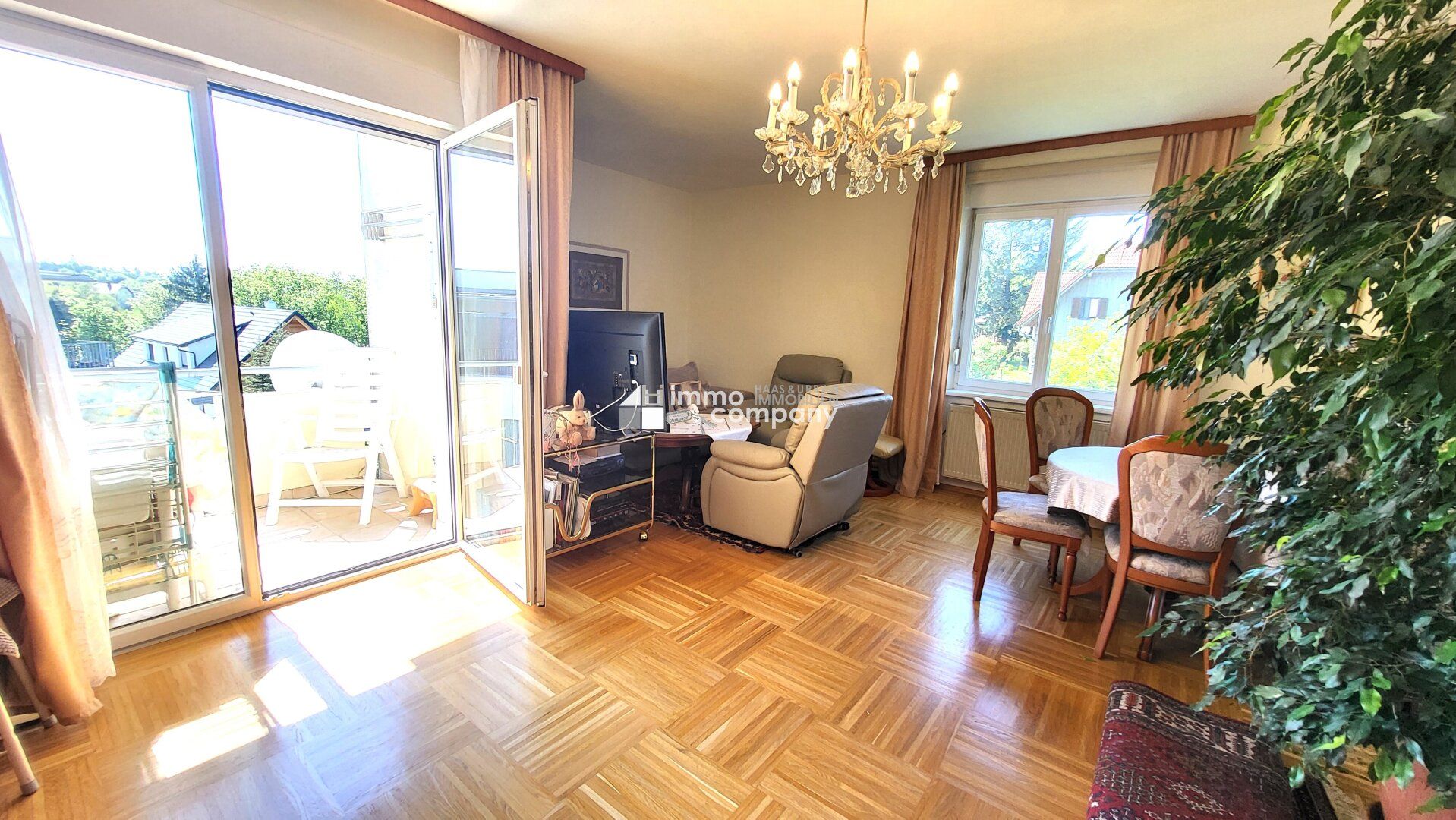!! PREISREDUKTION !! Grünblick trifft Stadtnähe - Vollmöblierte Wohlfühloase mit Loggia in Laßnitzhöhe!