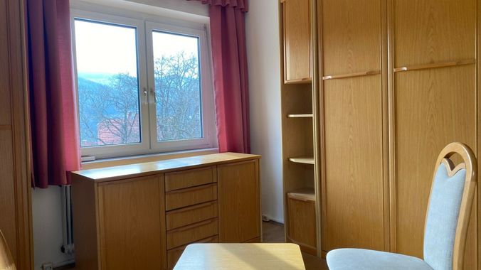 Wohnschrank mit Klappbett