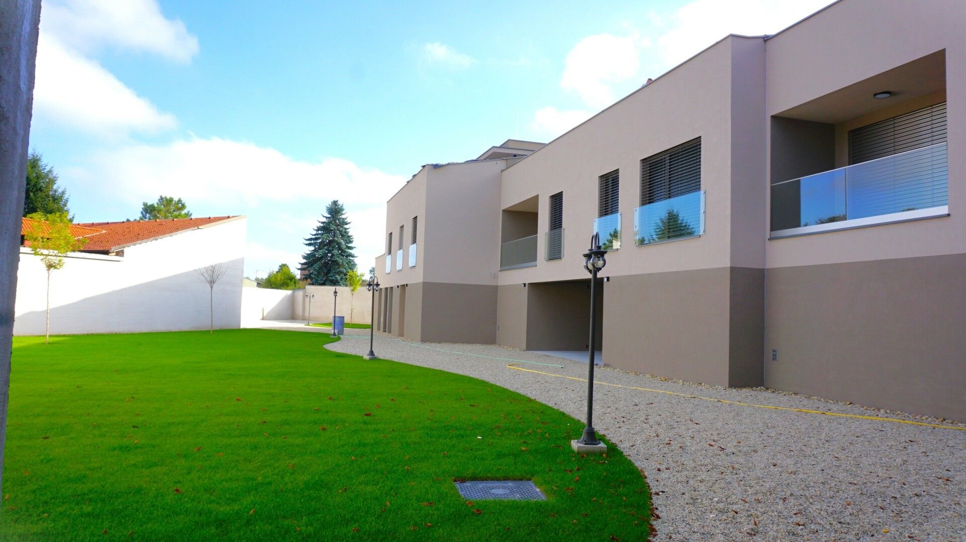 Modernes Wohnen im Grünen - 2-Zimmer-Wohnung mit Gartenblick