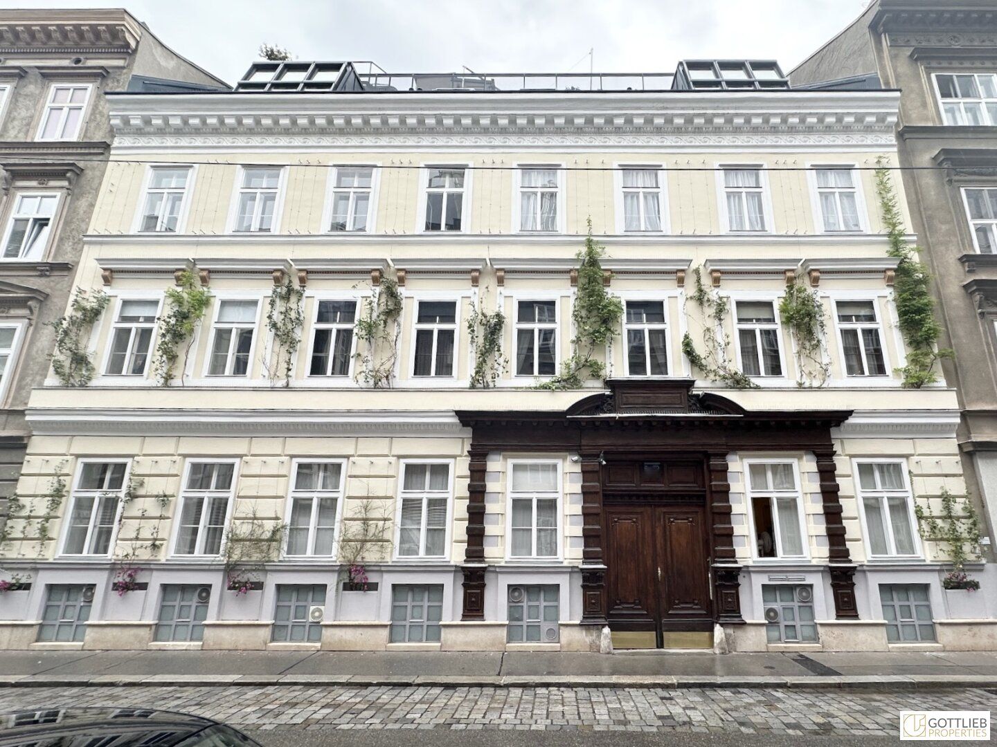 Bestlage nahe Belvedere! Luxuriöse 3-Zimmer-Erstbezug-Dachgeschoss-Wohnung mit zwei Balkonen in historischem Gebäude - Vista 2