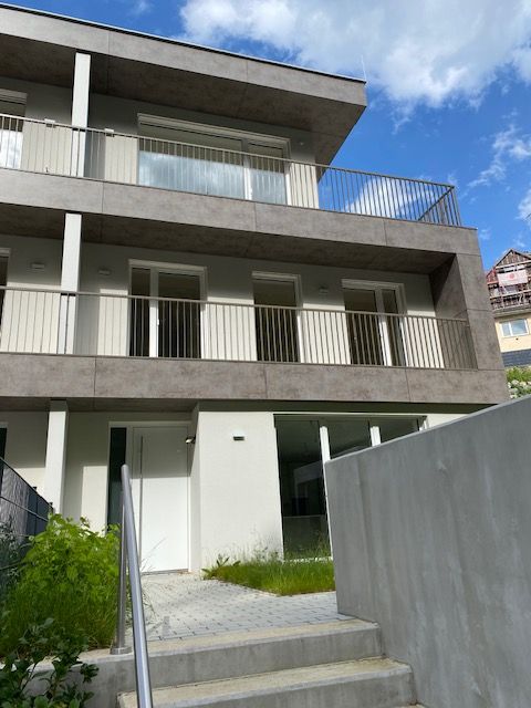 Moderne Doppelhaushälfte in toller Grünruhelage zu vermieten