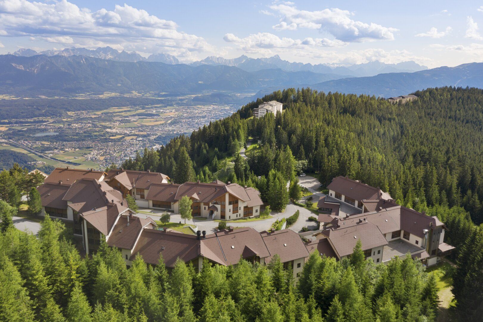 GELEGENHEIT - EIGENTUMSWOHNUNG IM BERGPARADIES GERLITZEN