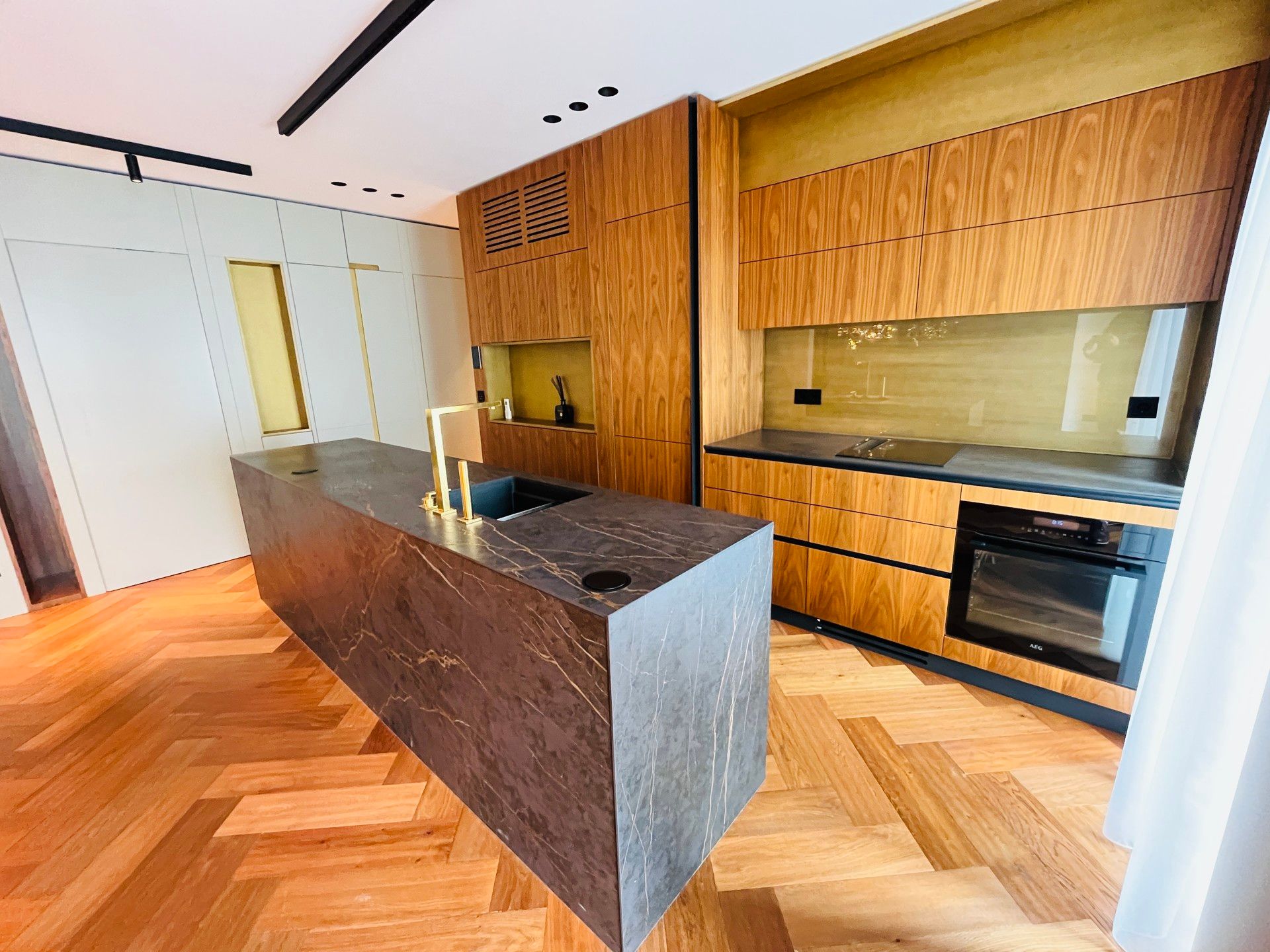 High-End-Wohnung mit Terrasse in bester City-Lage - Nur 5 Minuten zum Stephansdom - zu kaufen in 1010 Wien
