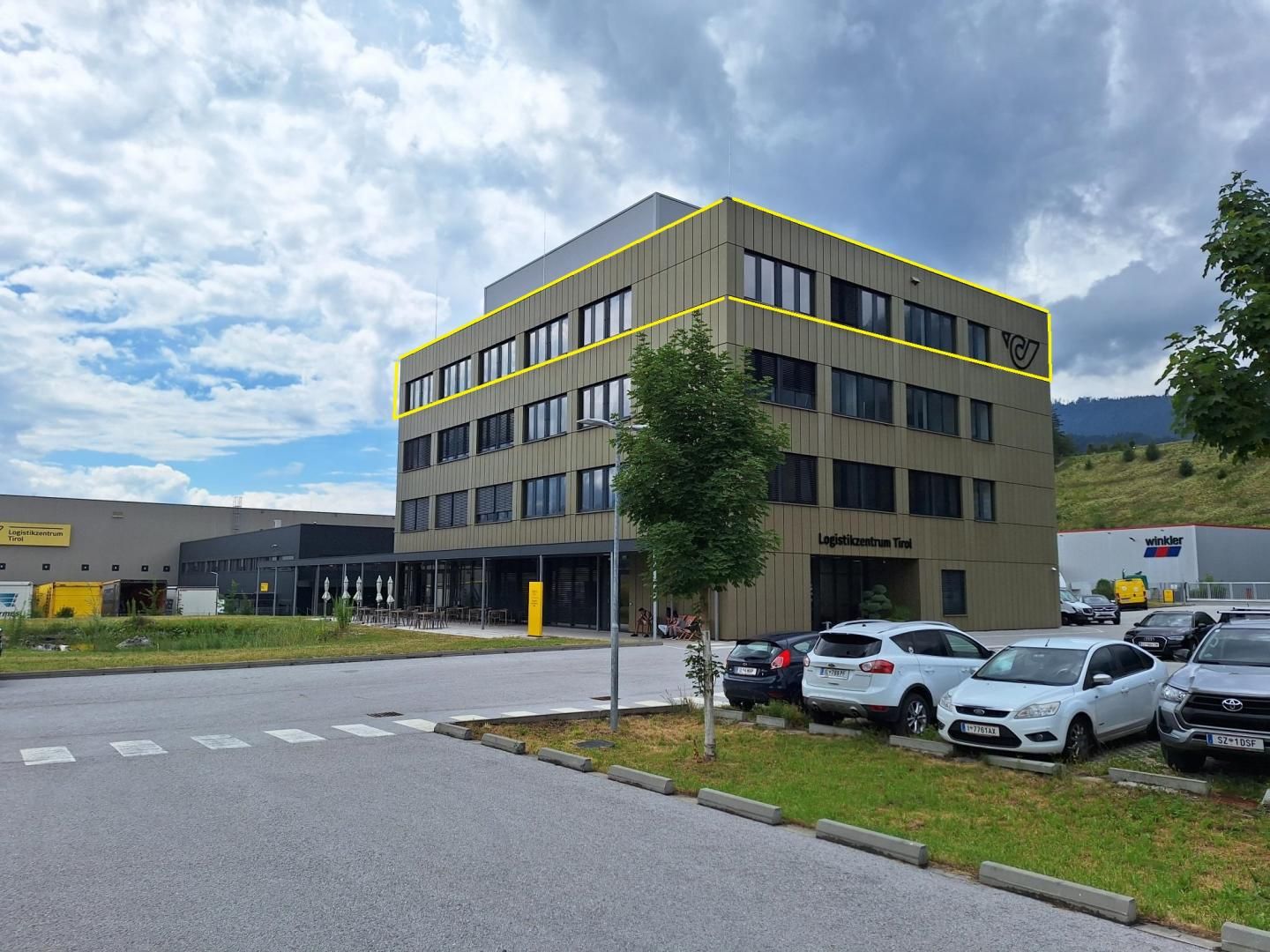 Moderne Büroflächen im Dachgeschoss, mit direkter Autobahnanbindung - Ansicht 2