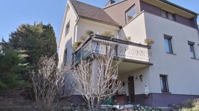 House 003