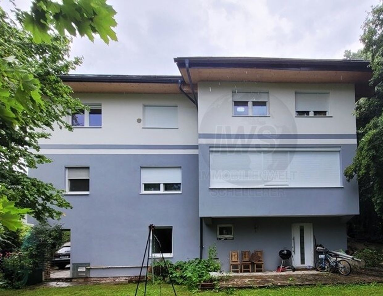Riesiges Mehrfamilienhaus für 3 Familien - NEUER PREIS!!!