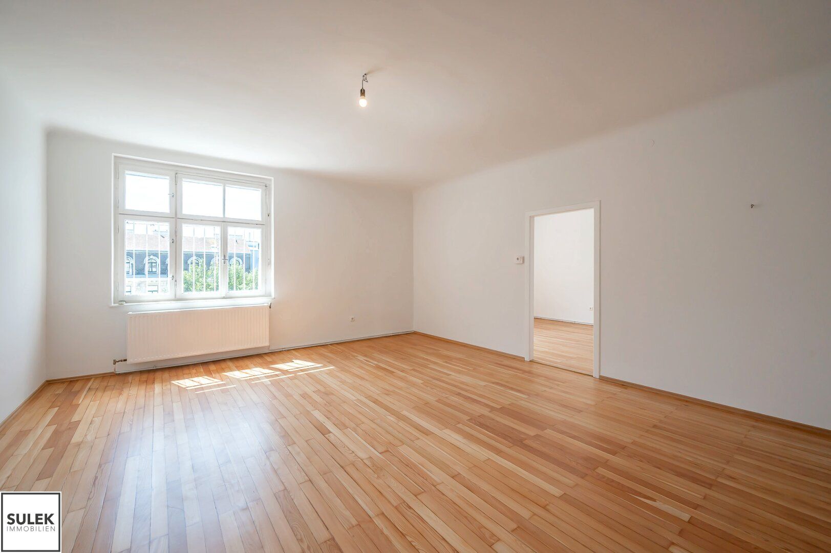 Großzügige 4-Zimmer-Wohnung am Brahmsplatz - Top-Lage im 4. Bezirk