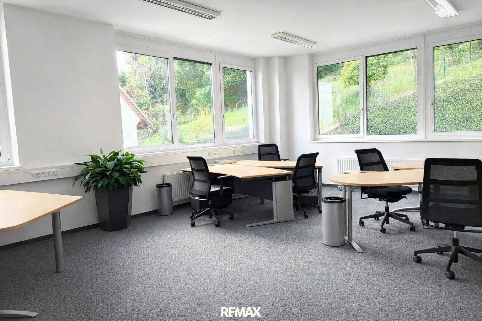 Modernes Büro in der Kärntner Straße - individuell erweiterbar, auch mehrere Büros möglich!
