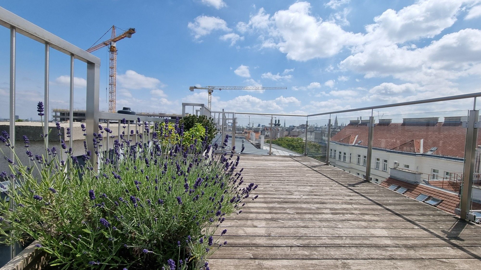 Exklusive Dachterrassen-Maisonette mit Blick bis zum Wienerwald