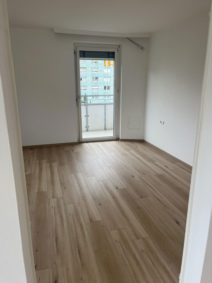 Helle neu sanierte Wohnung in Innsbruck 1900€