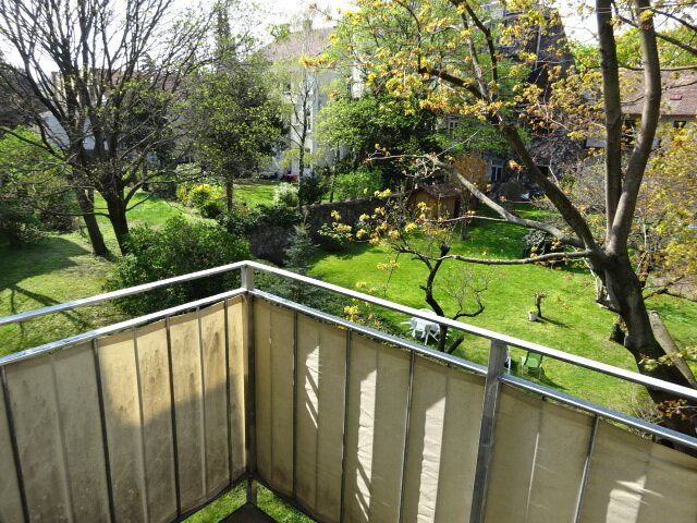 Absolut ruhige & helle 3-Zimmerwohnung, 83m² + westseitiger Balkon in Grünruhelage, nähe Pfarrplatz