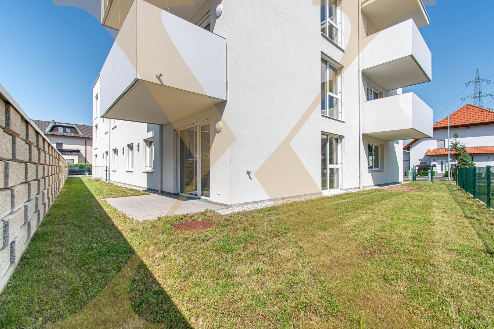 Perfekt für Familien! Großzügige 4-Zimmer-Wohnung mit riesen Eigengarten in Leonding zu verkaufen!