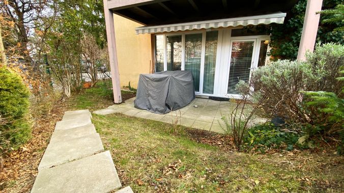 10. Terrasse mit Markiese