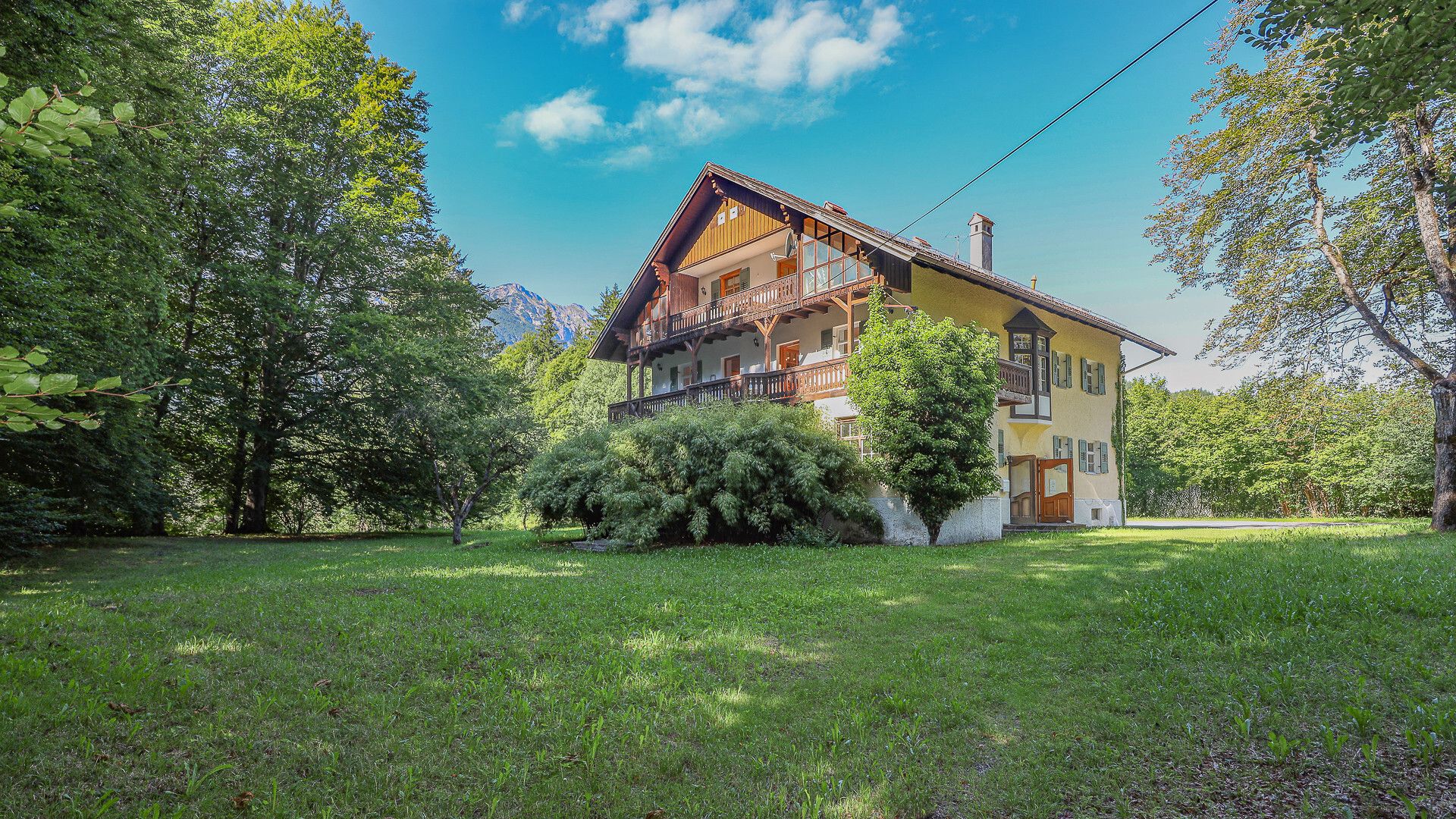 Historische Villa in idyllischer Lage