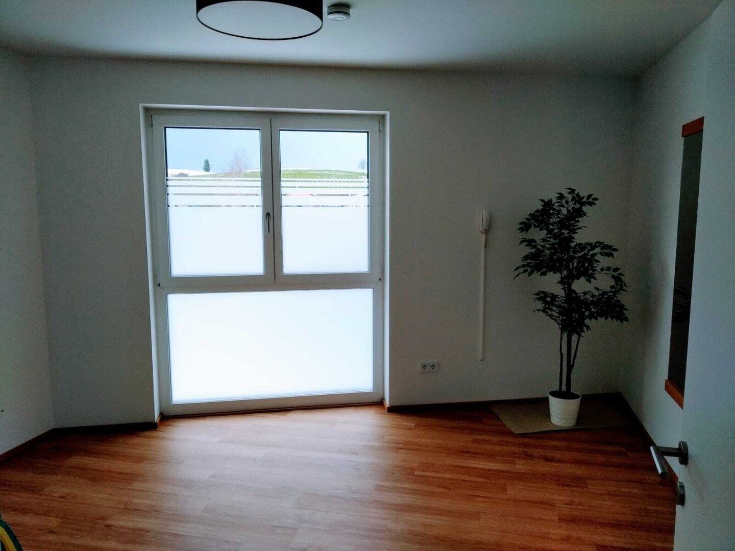 modernes barrierefreies Zinshaus mit großzügigen Freiflächen - Mehr
