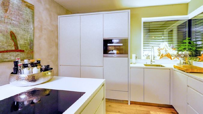 Architektenvilla-Anif-Küche