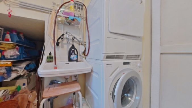 Washer & Dryer