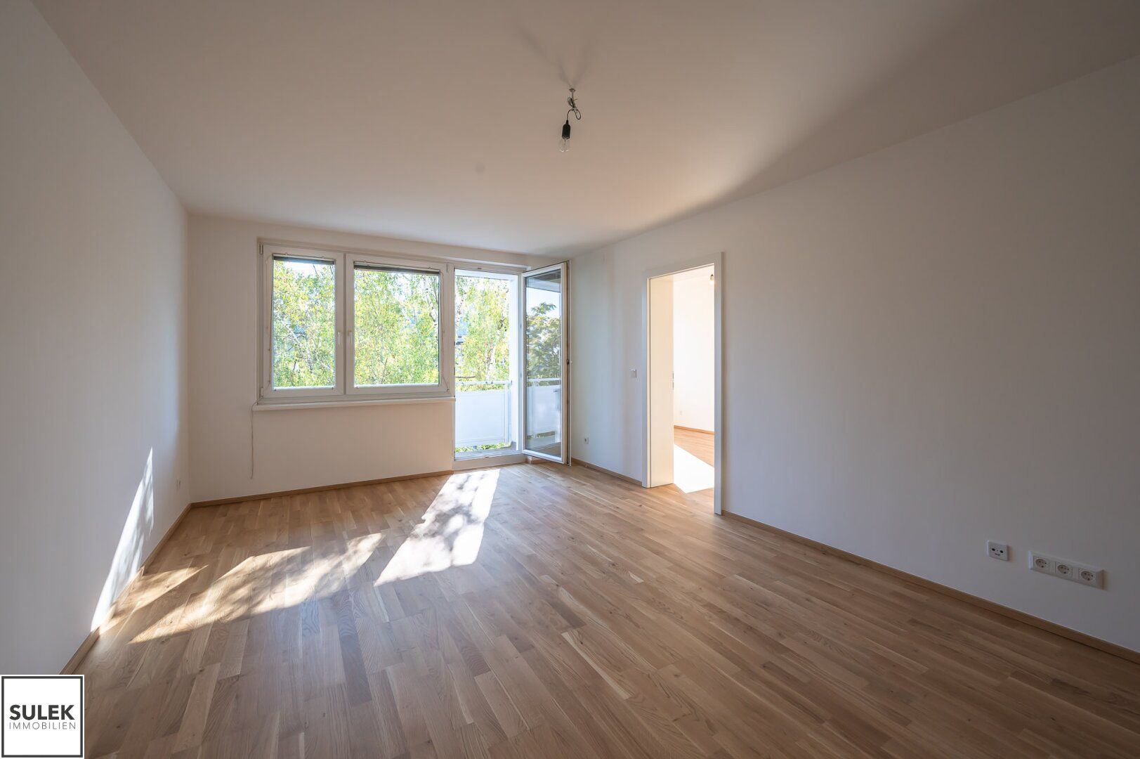 vermietete / generalsanierte 3-Zimmer Wohnung mit hofseitiger Loggia im 3. Stock (ohne Lift)