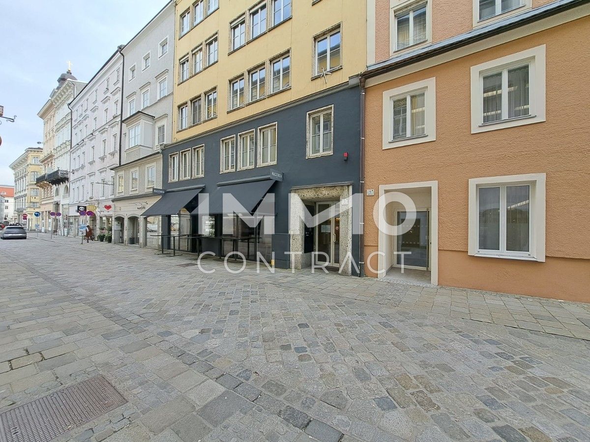 Elegante Altbauwohnung mit Charme
