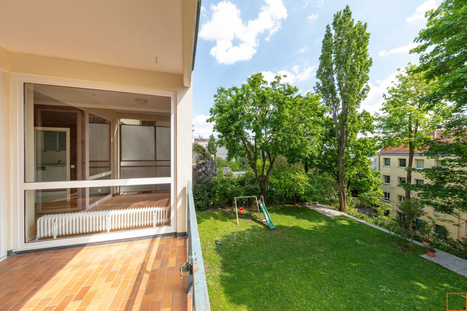 Terrassenwohnung im Gersthofer Cottage vis à vis der AMADEUS International School