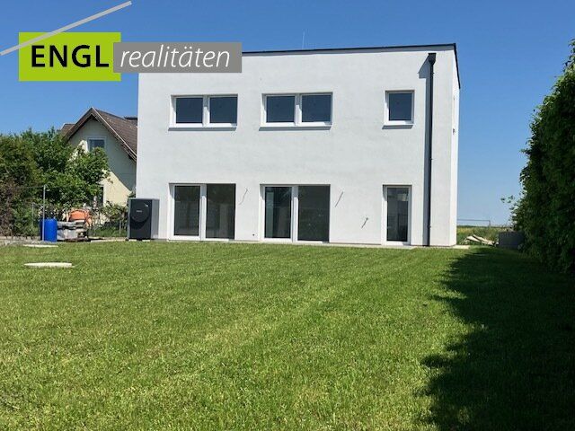 Moderner Erstbezug in idyllischer Umgebung, nahe den Weingärten