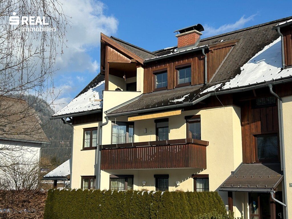 Drei Zimmer Eigentumswohnung mit Loggia und Garage in Thermennähe