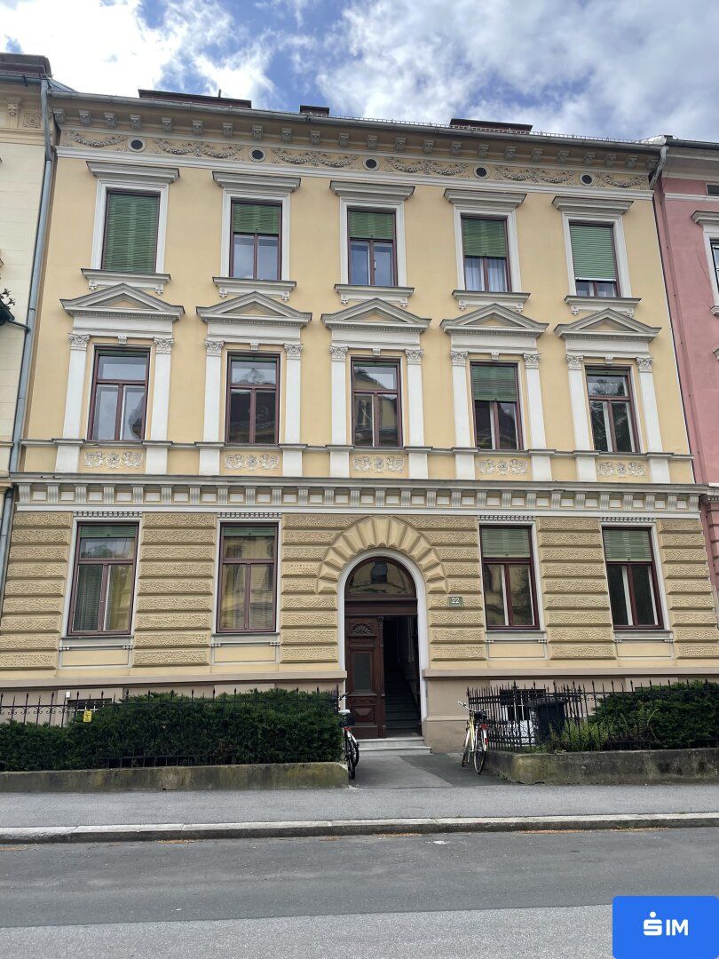 2-Zimmer Altbauwohnung in ruhiger Lage
