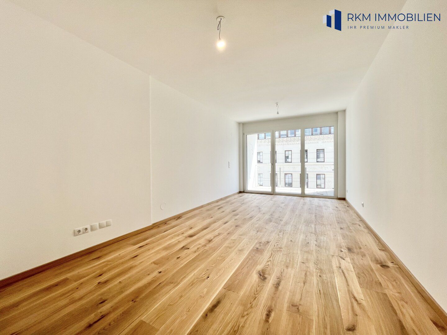 Moderne 1-Zimmer-Wohnung mit Loggia in 1150 Wien - Erstbezug