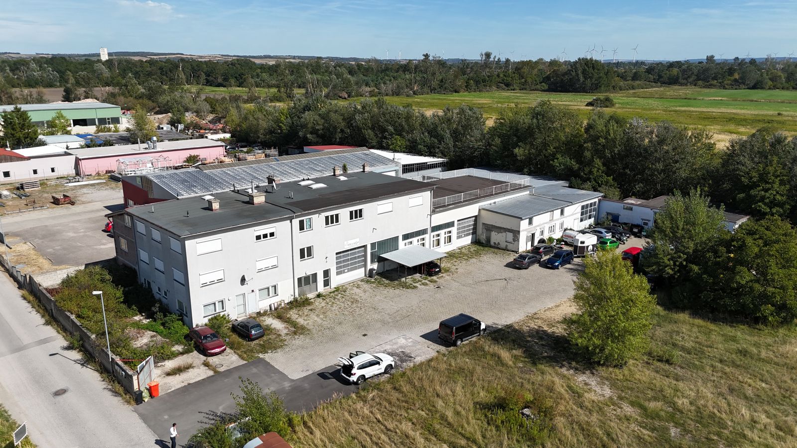 Betriebsliegenschaft mit rund 10.000 m² Entwicklungsfläche zum Kauf Trattnerring 21 Austria - Ansicht 4