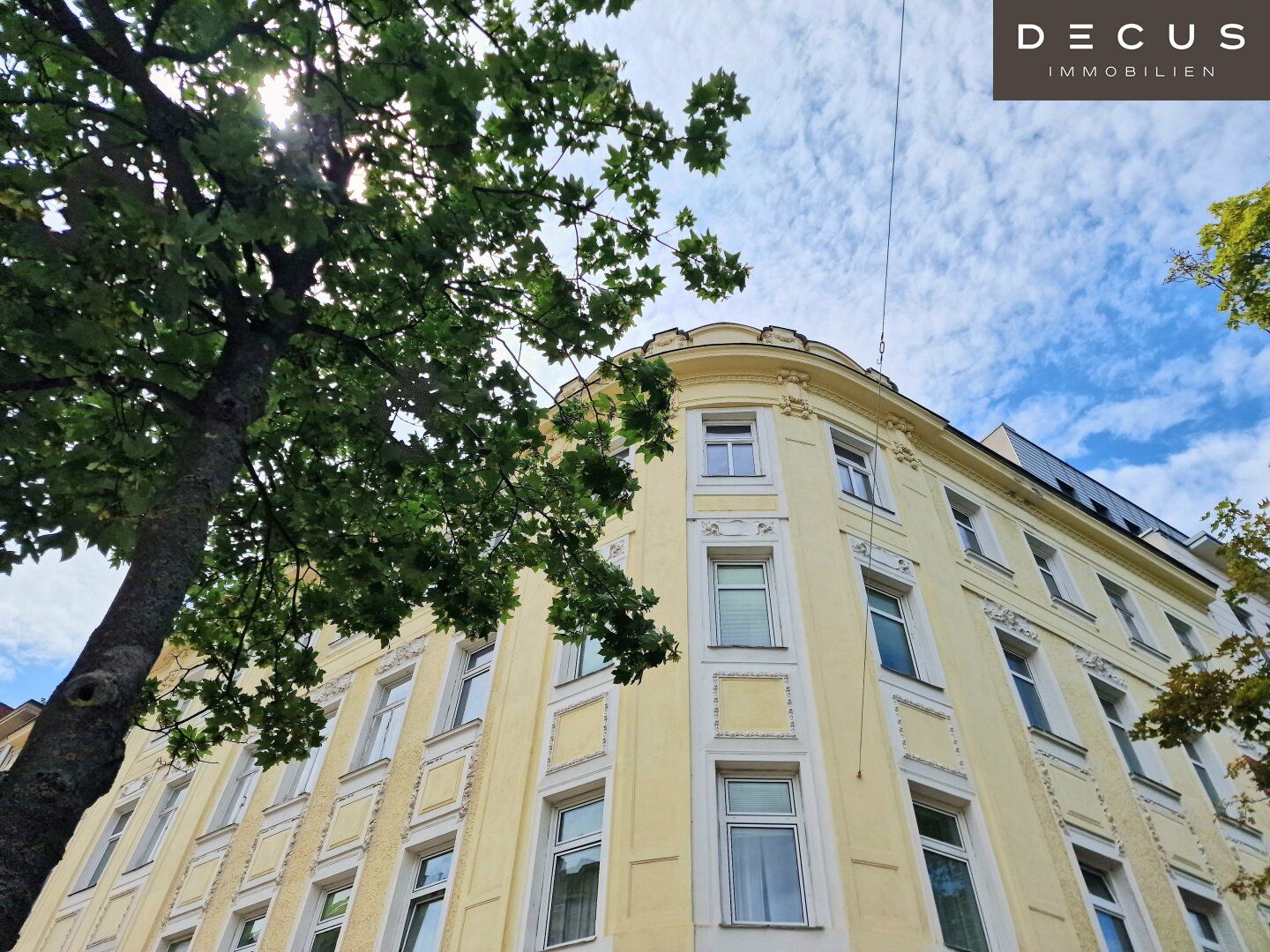 | WOHNUNGEN MIT VIEL POTENTIAL | U-BAHN NÄHE | ALTBAU |