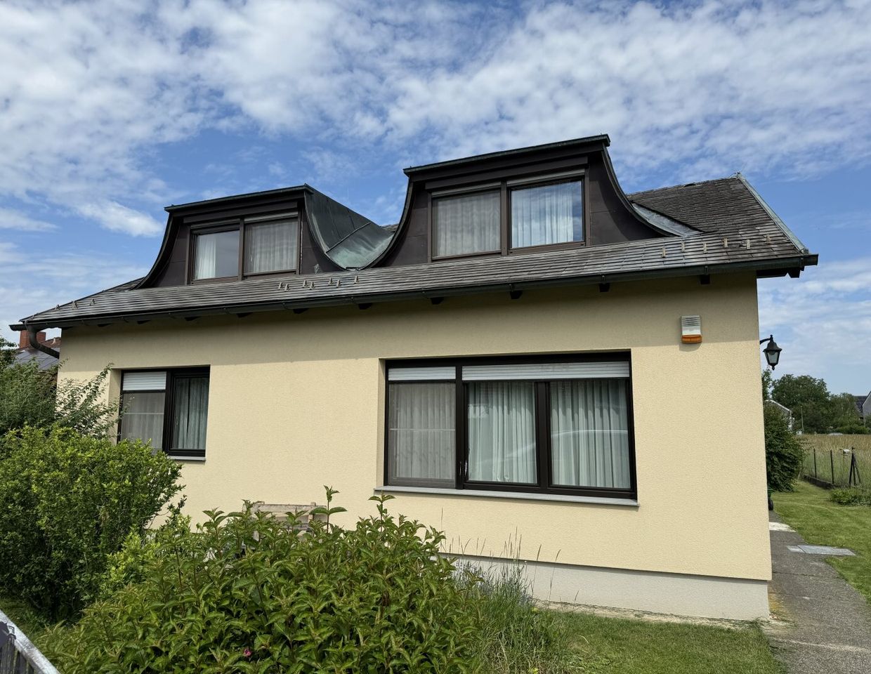 Traumhaftes Einfamilienhaus in Niederösterreich mit Garten, Terrasse und Garage - nur 499.000,00 €!