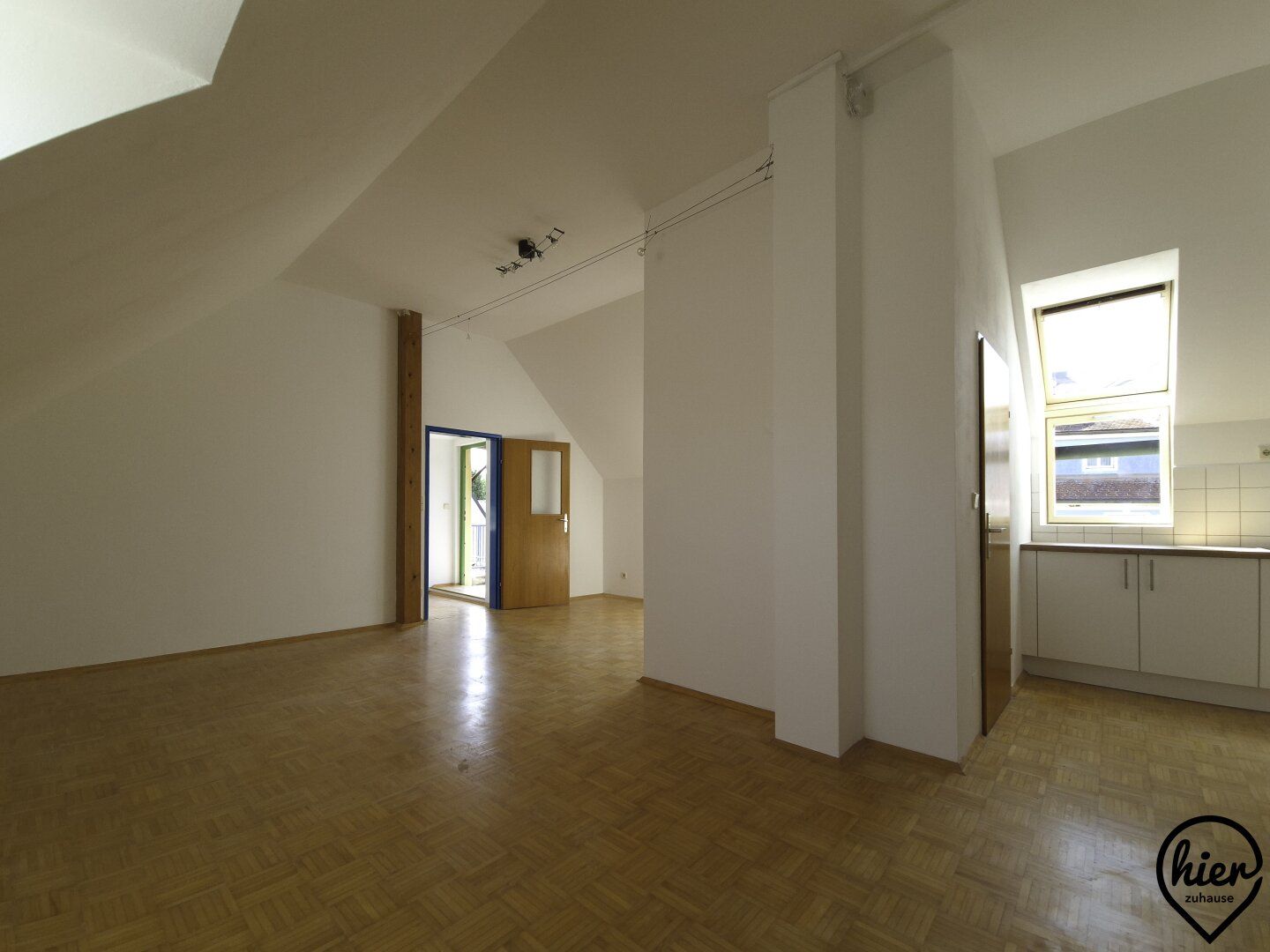 Mureck Hauptplatz: DG-Wohnung in Ruhelage