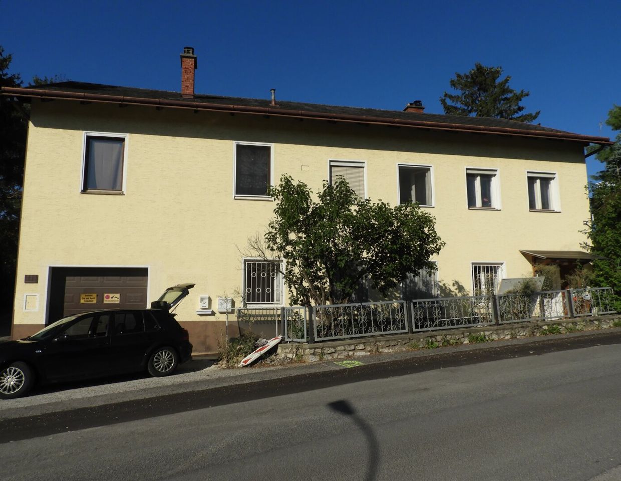 Dreifamilienhaus - attraktives Investment mit Garten