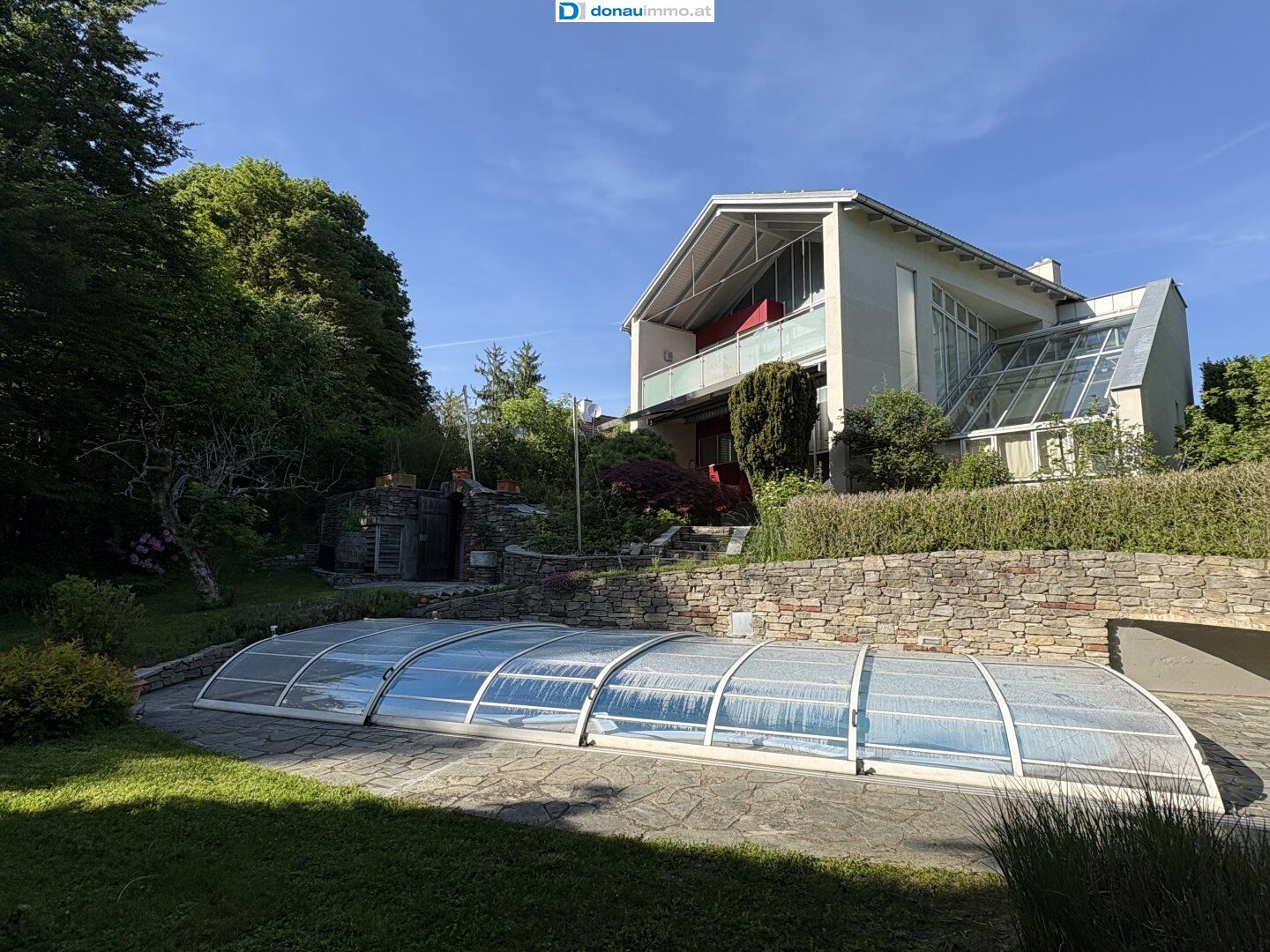 Einzigartiges, luxuriöses Domizil mit Pool und Weinkeller in Laßnitzhöhe